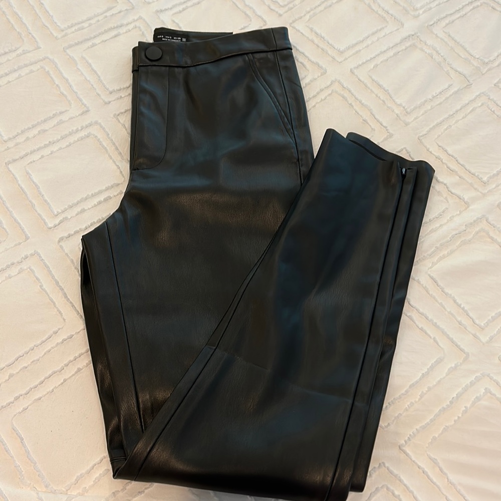 Zara Hi-rise legging